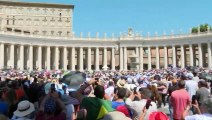 Papa denuncia naufrágios de migrantes, uma 'ferida aberta' em nossa humanidade