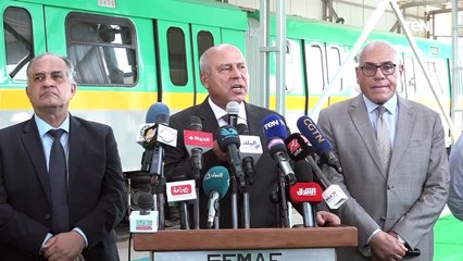 وزيرالنقل خلال تفقده مصنع سيماف: مش هنستورد عشان نوفر العملة ونفتح بيوت العمال المصريين