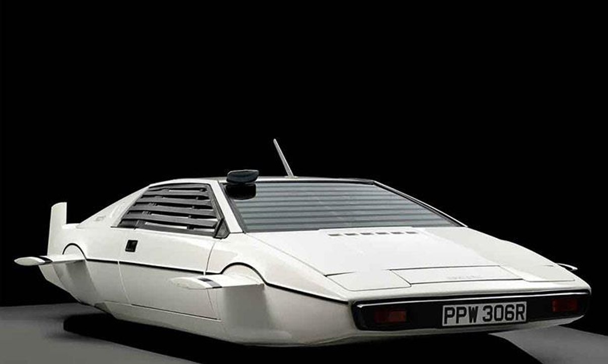 اشتريا حاوية بـ 100 دولار وباعاها لايلون ماسك بأكثر من 900 ألف دولار