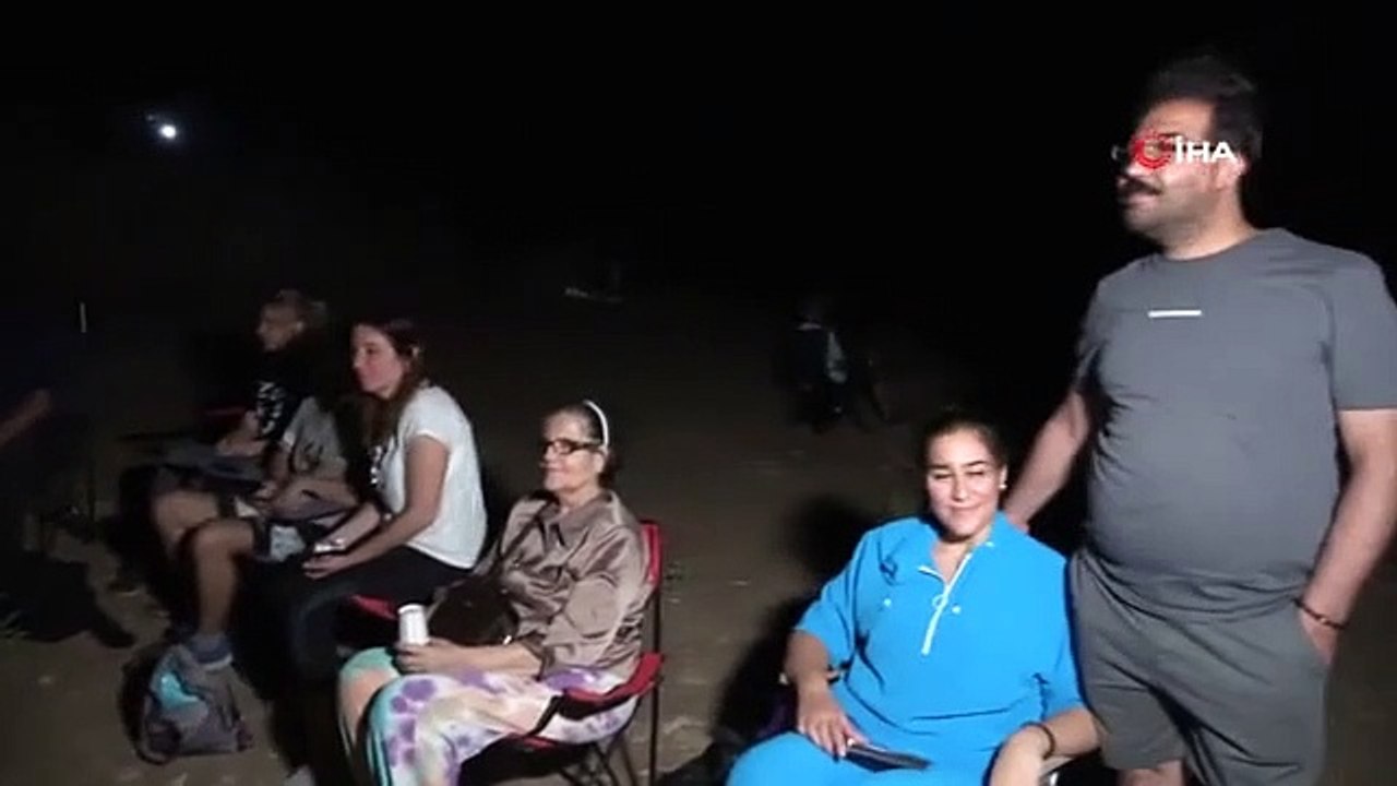 Les passionnés du ciel se sont rencontrés au château de Zerzevan, vieux de 7 000 ans