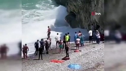 Mort d'un homme qui s'est noyé sur la plage des filles à Zonguldak