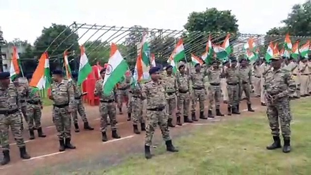 azadi ka amrit mahotsav : तिरंगे के रंग में रंगा शहर