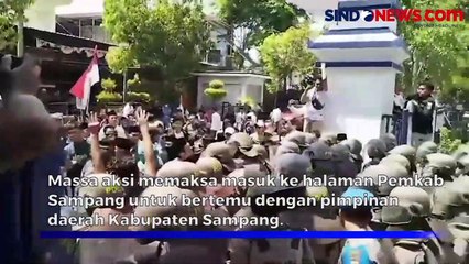 Demo Tolak Rocky Gerung di Madura Berujung Rusuh