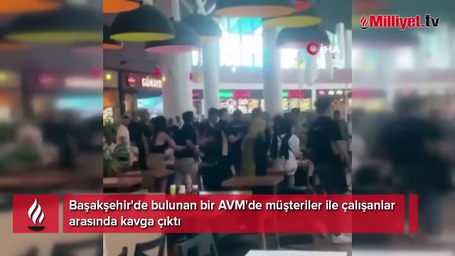 AVM'de kavga! Müşteriler ile çalışanlar birbirlerine girdi