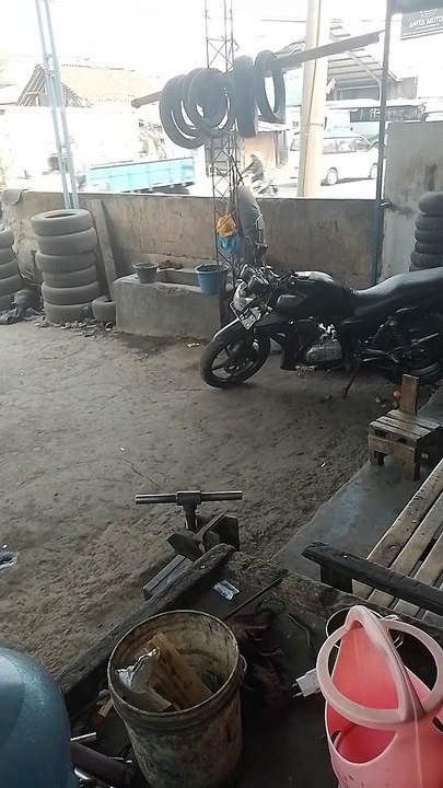 jalanan mulai rame tapi sepi kerjan