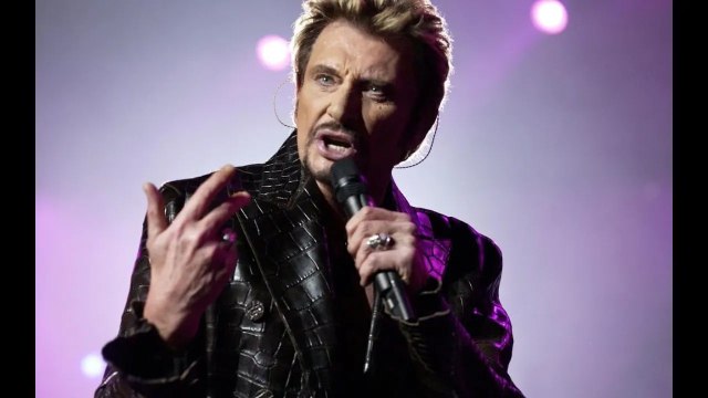Johnny Hallyday «femme au foyer » : les révélations fracassantes de sa première femme,Babeth Etienne