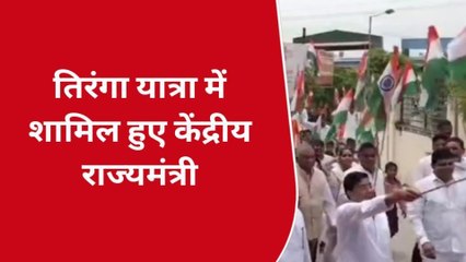 हापुड़: शहीदों के गांवों की मिट्टी लेने पहुंचे केंद्रीय राज्य मंत्री, परिवारों का किया सम्मान