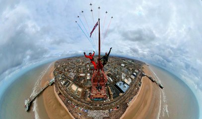 North west news update 14 Aug 2023: A climb for the best air show view