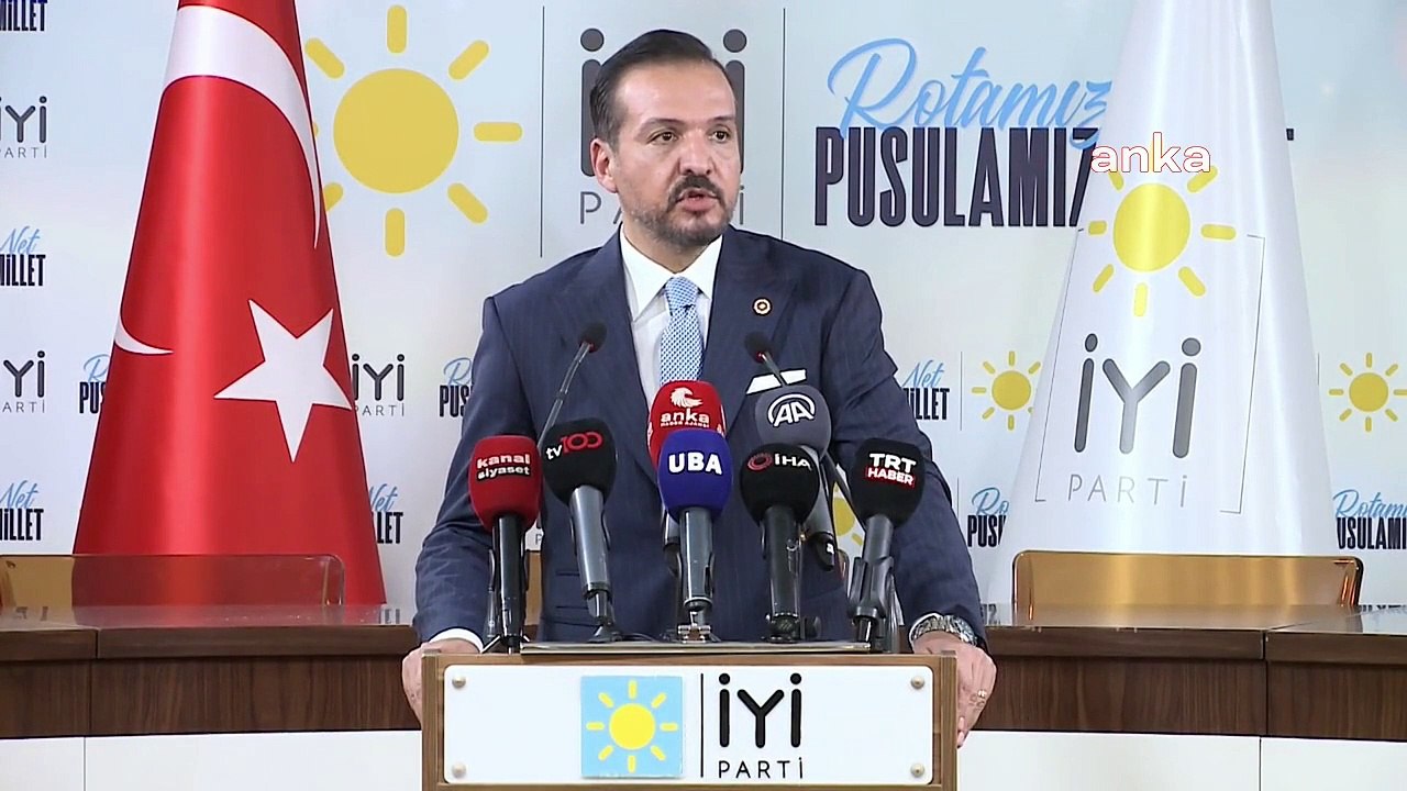 Kürşad Zorlu'dan İktidara Çağrı: "Kredi ve Burs Başvurularının Erken Başlatılıp, Miktarın da Artırılarak, Ödemelerin Eğitim Öğretim Yılı Başlamadan...