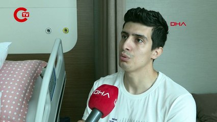 27 yaşındaki futbolcudan alkışları toplayan hareket_ Annesine donör olmak için kariyerinden vazgeçti