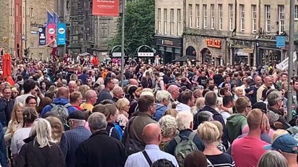 Edinburgh Fringe Street Performers