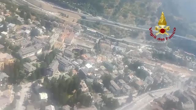 Bardonecchia sepolta da fango e detriti, ricognizione aerea dei vigili del fuoco