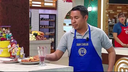 Juan Carlos al borde de las lágrimas, pide perdón a sus compañeras por el plato que realizó