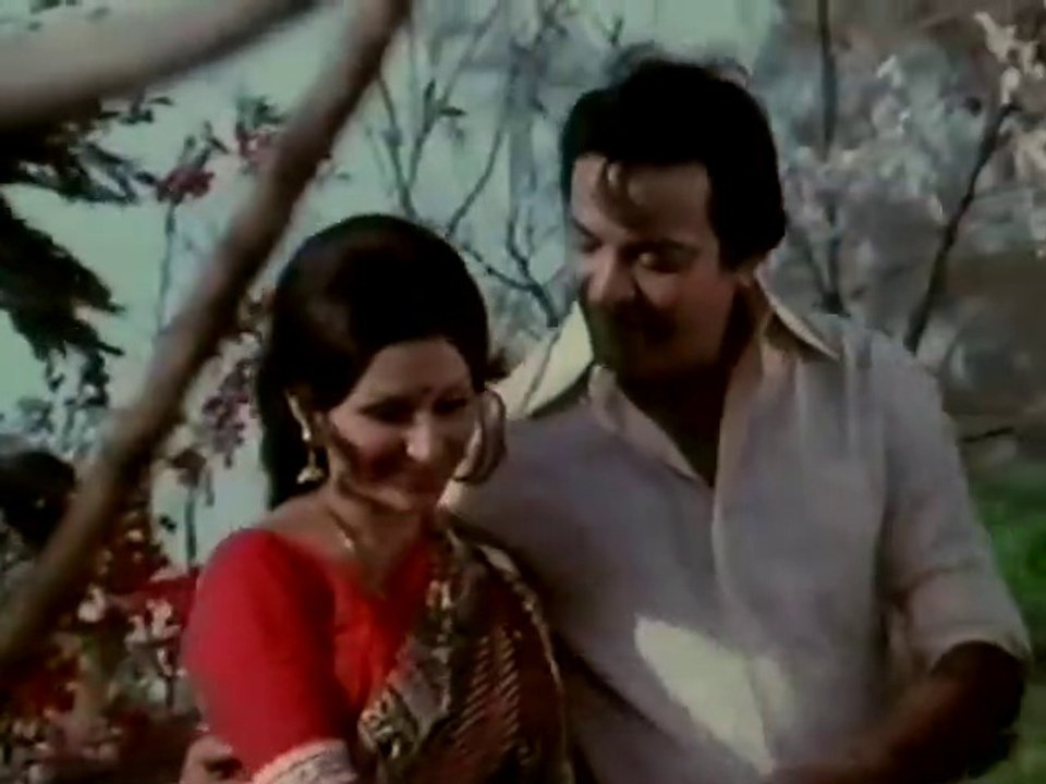 Asha_Chhilo_Bhalobasa| Movie - Anand_Ashram___Bengali_Movie_Song___Uttam_Kumar,_Sharmila_Tagore(480p)