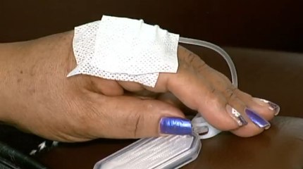 Pacientes solicitan al Invima la aprobación de un medicamento necesario para su vida