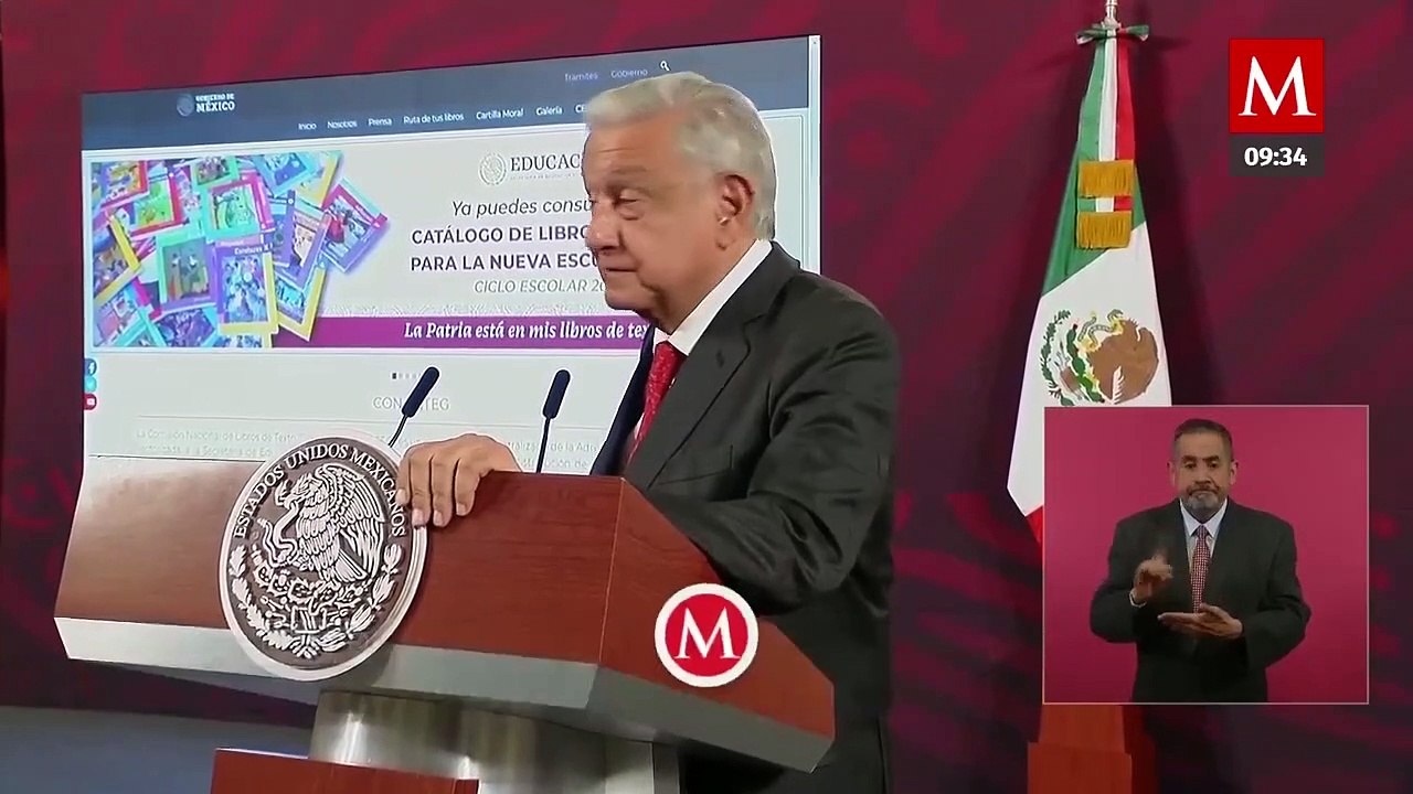 AMLO llama a dar continuidad a la 4T tras leer el texto de un poeta en los libros de texto