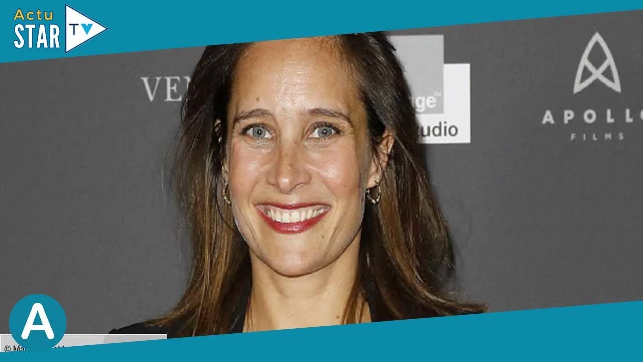 Julie de Bona maman comblée  rare et adorable cliché avec son fils pour la fin des vacances