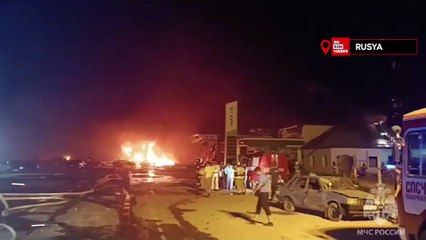 Rusya'da akaryakıt istasyonu yangını