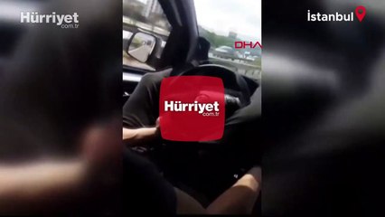 Şile Otoyolu'nda ayaklarıyla direksiyonu tutup hız yapan sürücünün ehliyetine el konuldu