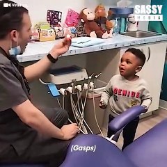 Dentist Makes His Patient Feel Better With His Magic Trick
