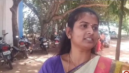 సత్యసాయి జిల్లా: గ్రూప్ పాలిటిక్స్... జెండా ఆవిష్కరించకుండానే వెళ్లిపోయిన చైర్‌పర్సన్