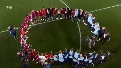 España femenina, celebrando el pase a la final del Mundial de Australia