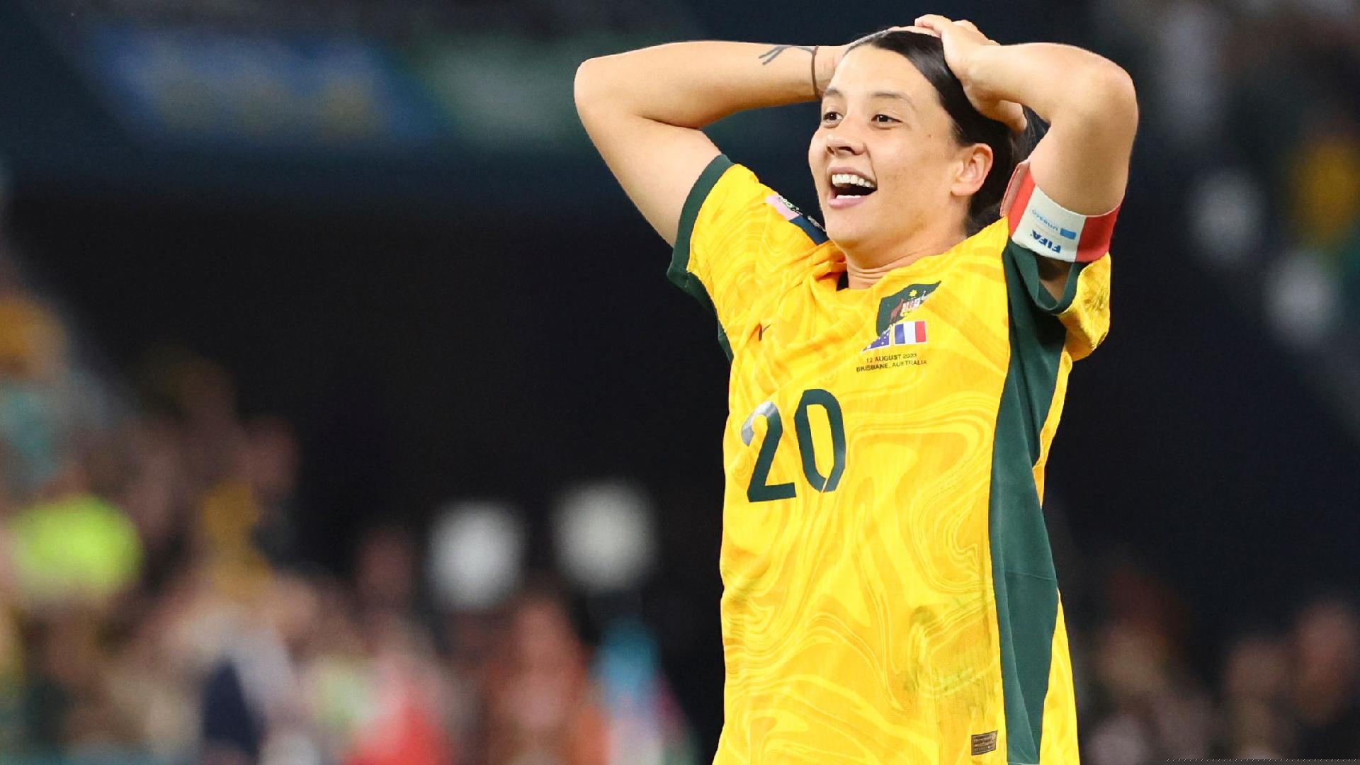Kerr has 'a lot of pressure' ahead of semi-final - Wiegman