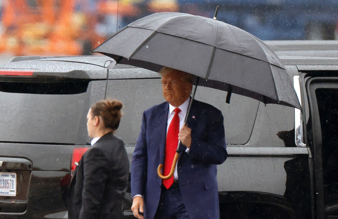 ‘Caça às bruxas’: Trump se enfurece com novas acusações judiciais