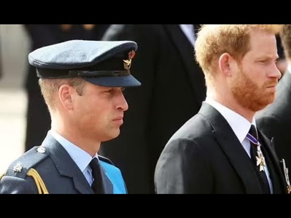 William ne prend que 36 heures pour éclipser Harry « banal et boiteux »