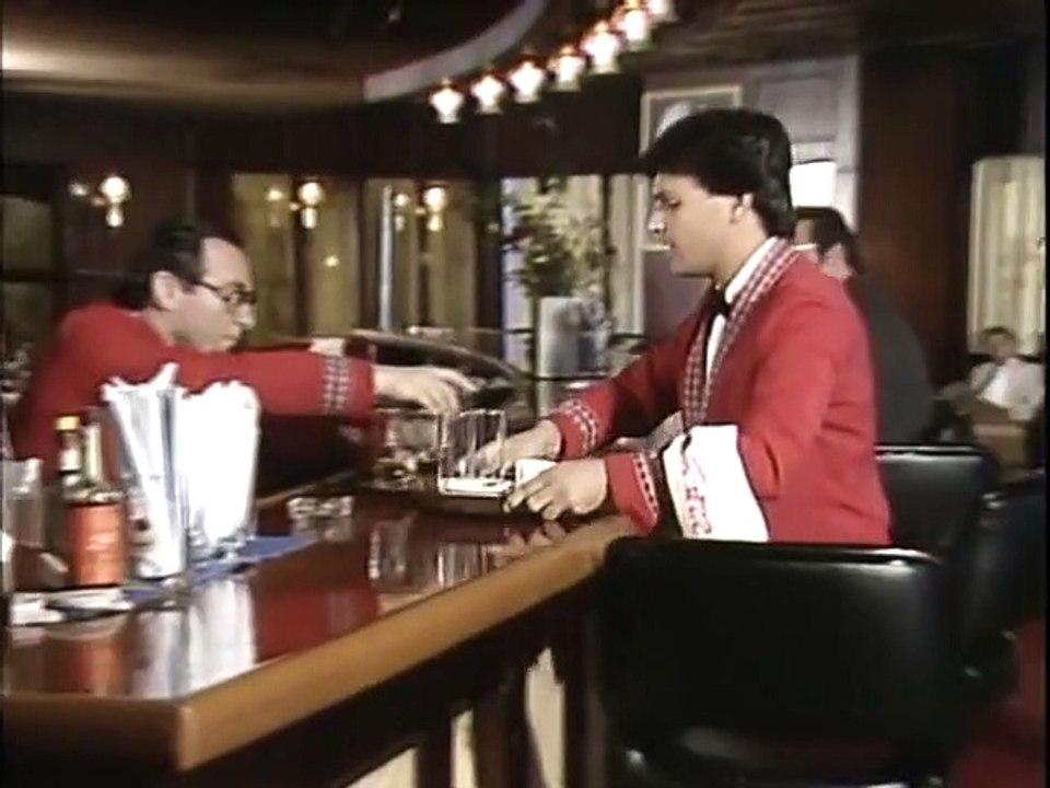 ΕΝΑ ΑΠΙΘΑΝΟ ΑΓΟΡΙ - 1985 - DVDRip - 720x552