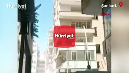Şanlıurfa'da ağır hasarlı 7 katlı bina, yıkım sırasında çöktü