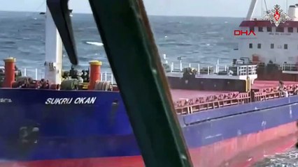 Rus askerleri Ukrayna'ya ait kuru yük gemisine baskın düzenledi