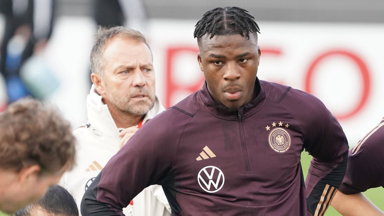 Bella Kotchap nach Dortmund? 'Würde genau in die Lücke passen'