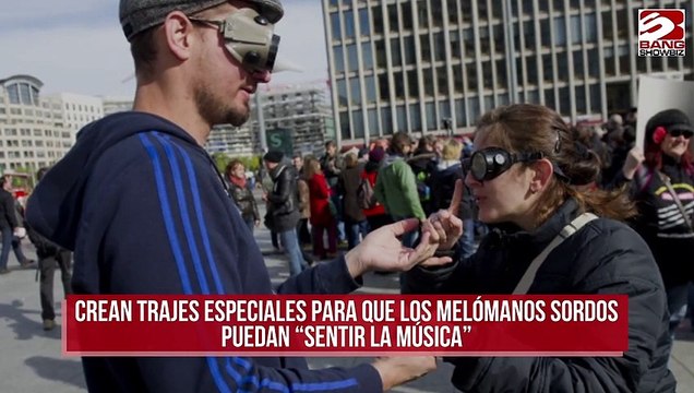 Crean trajes especiales para que los melómanos sordos puedan sentir la música