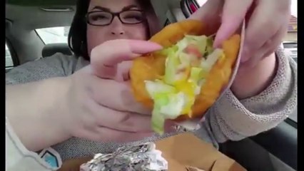 Canadian Foodie Reviewing American Fast Food