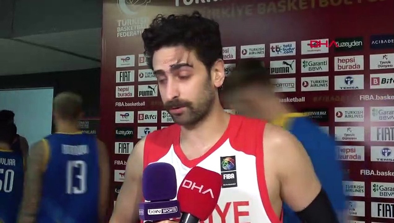 Une équipe nationale masculine de basket-ball a battu l'Ukraine et a terminé en tête.