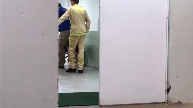 Jogadora sofre luxação em tornozelo durante partida de futebol