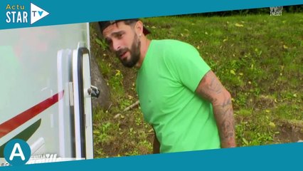 C'est la famille  Julien Tanti en panique face à un escargot, les internautes se moquent ZAP TV