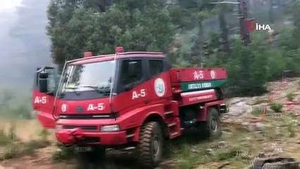 Antalya’da orman yangınına 450 kişilik ekiple müdahale ediyor
