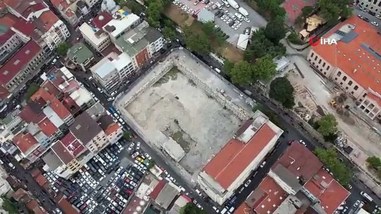 İBB'nin yıkım kararı verdiği otoparklar hala yenilenmedi
