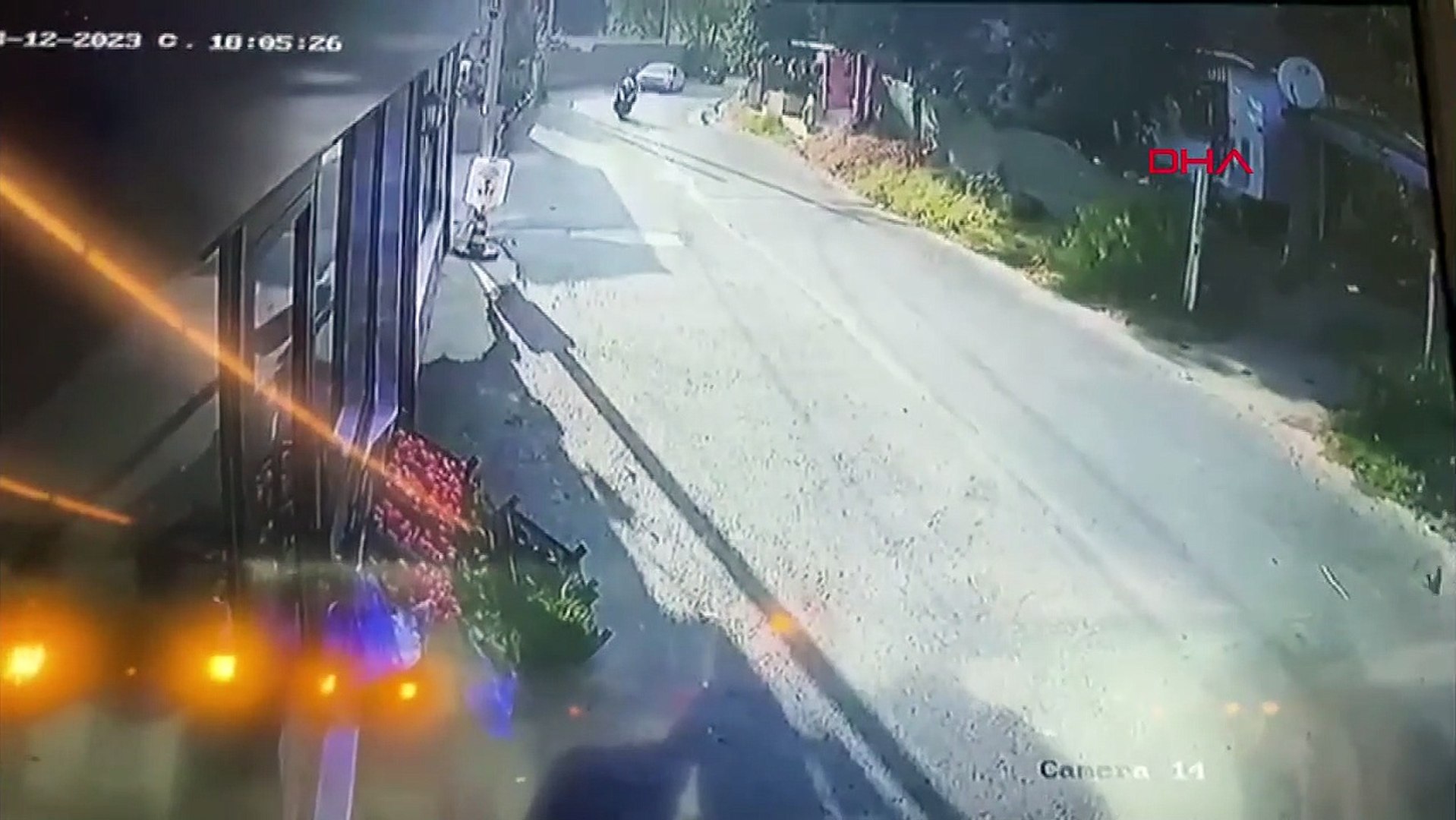 Arnavutköy'de Motosiklet Kazasında Hayatını Kaybedenlerin Son Görüntüleri  Ortaya Çıktı - Dailymotion Video