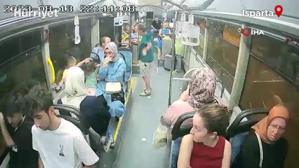 Otobüs şoförüne saldırı anı kamerada