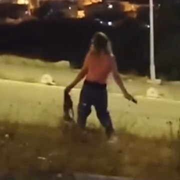 Yer: Esenyurt... Yol kenarında garip hareketler yapan genç kız şaşkına çevirdi