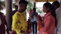 शेखपुरा: दहेज के खिलाफ इस प्रेमी जोड़े ने मंदिर में रचाई शादी, देखने के लिए उमड़ी भीड़