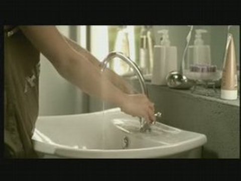 ДИМА БИЛАН - ТЫ ДОЛЖНА РЯДОМ БЫТЬ