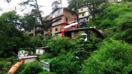 Korkunç anlar kamerada! Hindistan'ın kuzeyindeki sel ve toprak kaymalarında ölenlerin sayısı 67'ye çıktı