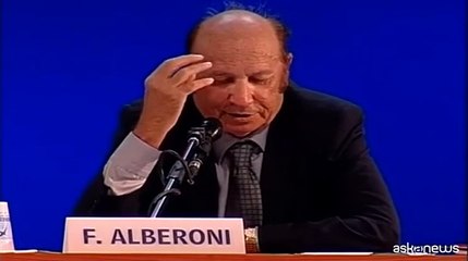 Il sociologo Francesco Alberoni vent'anni fa al Meeting di Rimini