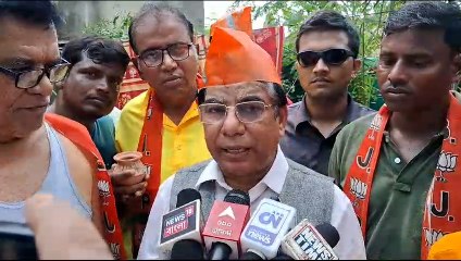 রাজনীতিটা না করে আগে যাদবপুরকে স্বাভাবিক পথে ফেরানোর চেষ্টা করুন: সুভাষ সরকার | Oneindia Bengali