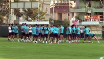 ANTALYA - Alanyaspor'un hedefi iyi ve zevk veren futbol oynamak