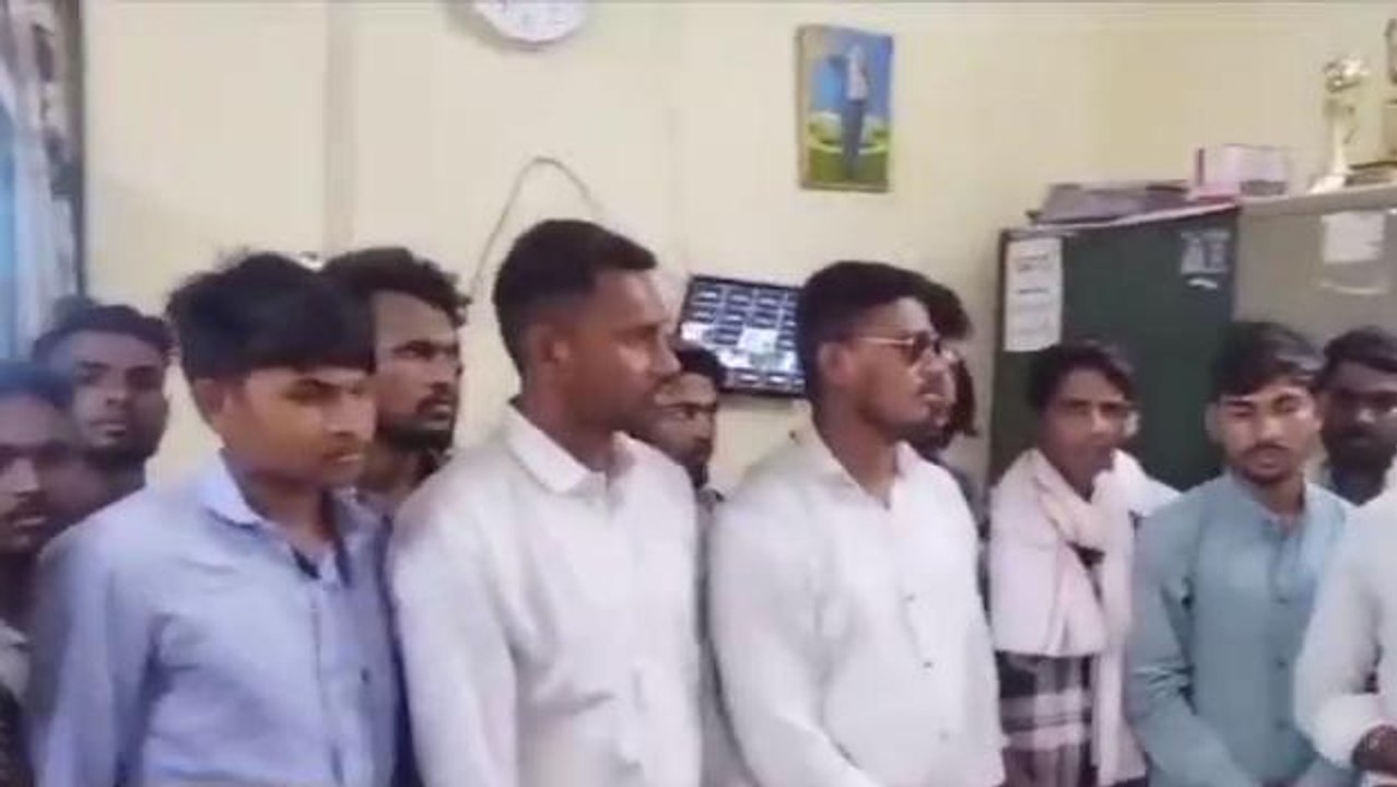 प्रतापगढ़: छात्रसंघ चुनाव कराने की मांग, सीए के नाम सौंपा ज्ञापन, हाईवे जाम की चेतावनी